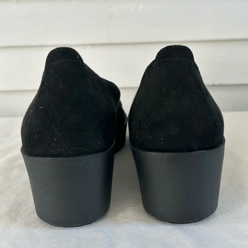 AEROSOLES Black Cowley Wedge Slip -On  Women's  Sz 10